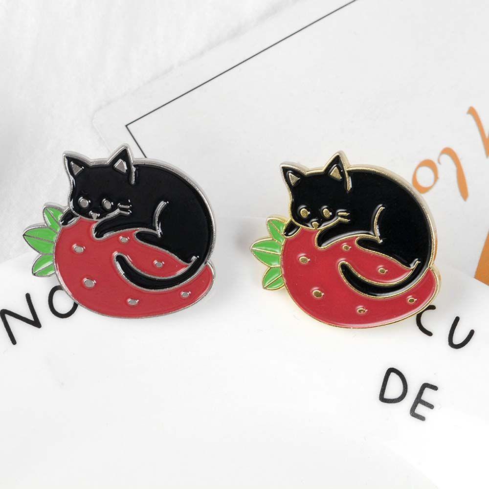 [Elegan] Bros Kucing Lucu Kartun Aksesoris Perhiasan Strawberry Hitam Kucing Lencana Pin Enamel Pin