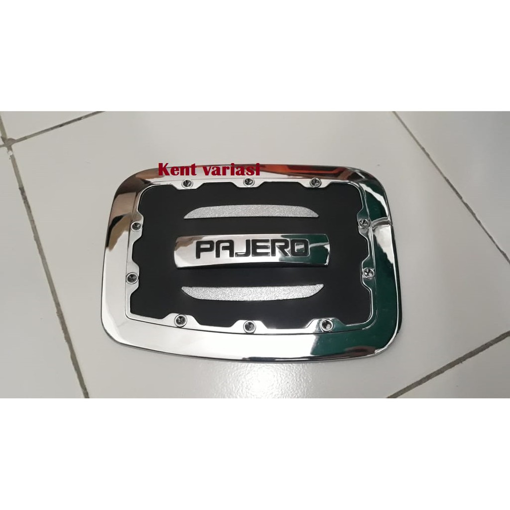 Tank Cover Tutup Bensin Pajero Lama 2010 - 2015