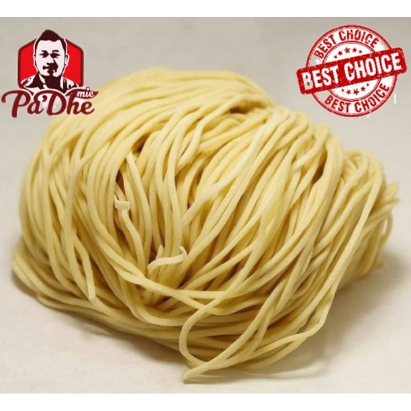 

MI MIE BASAH MENTAH KHUSUS MIE MI AYAM DAN MI MIE YAMIN(1kg isi 12 gulung mie untuk 12 mangkuk)