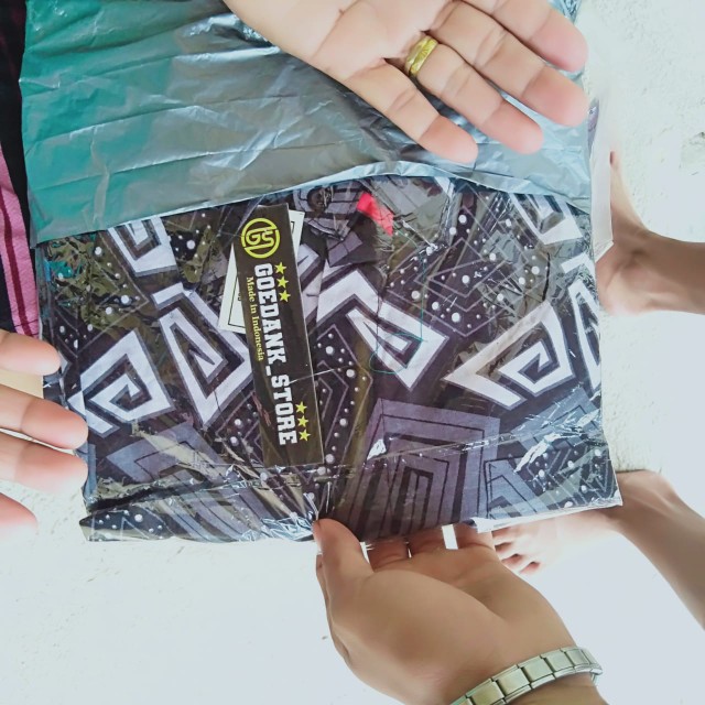 Bswart Batik Hrb026 Kenongo Hem Pendek Padi Pekalongan M L Xl Batik Pria Murah Modern Grosir Eceran