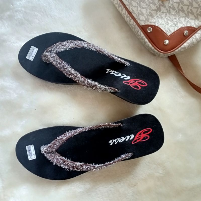 Sandal Wanita Wedges Jepit Kepang