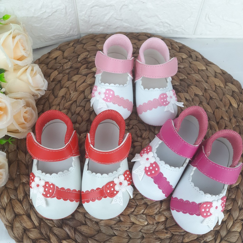 [TAMAN SEPATUKU] SEPATU TRENDY MURAH BAYI PREWALKER ANAK PEREMPUAN 0-12 BULAN PITA PINGGIR ATAU TENGAH APX01