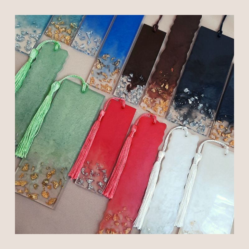 

Resin Bookmark (Fluorescent series) - Pembatas Buku Handmade - aesthetic lucu souvenir custom nama