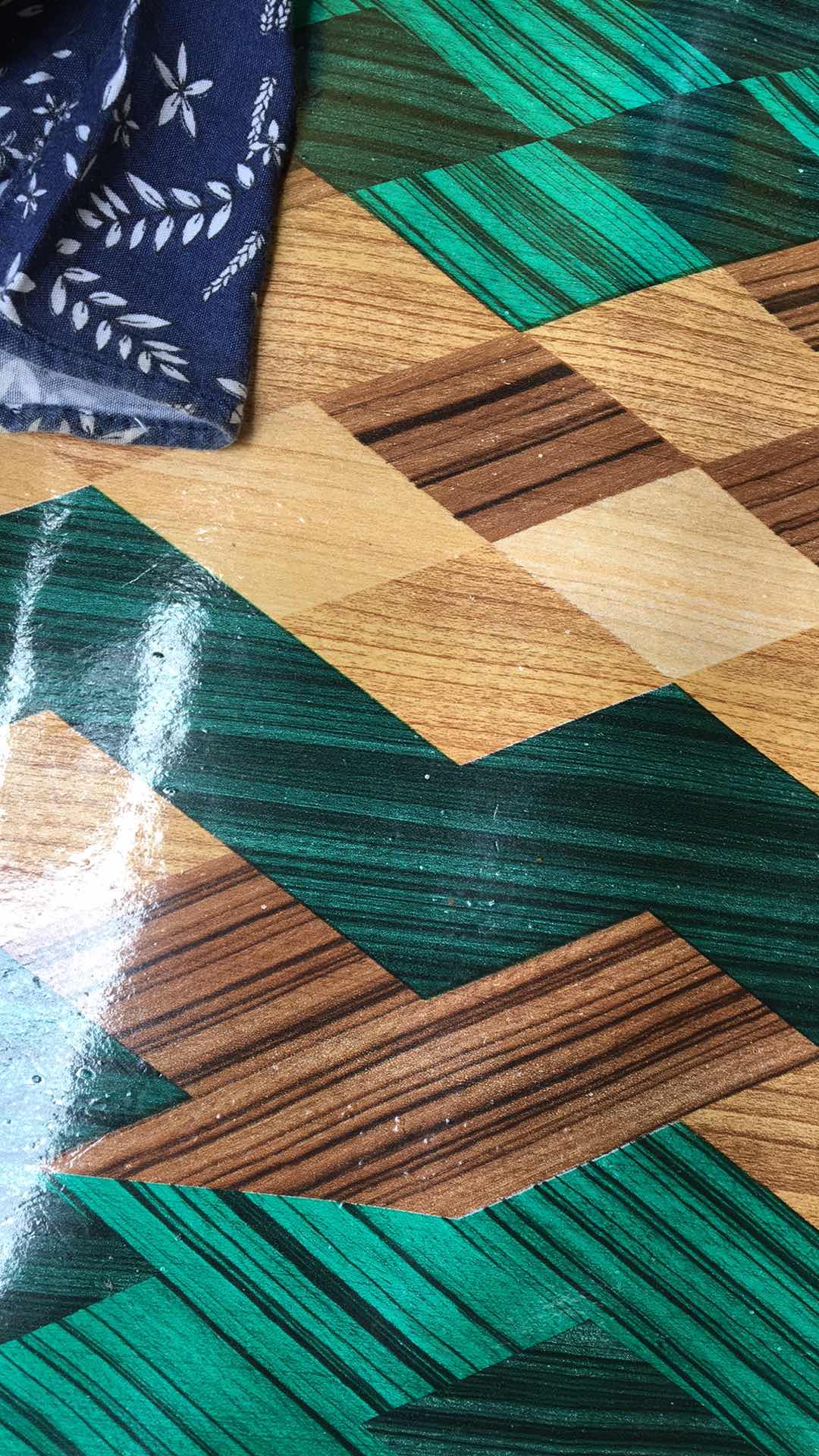 Bantal Tidur Bahan Dakron Tidak Kempes Motif Random