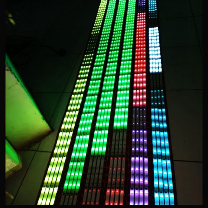 LAMPU HIAS RGB RUNNING 100 CM