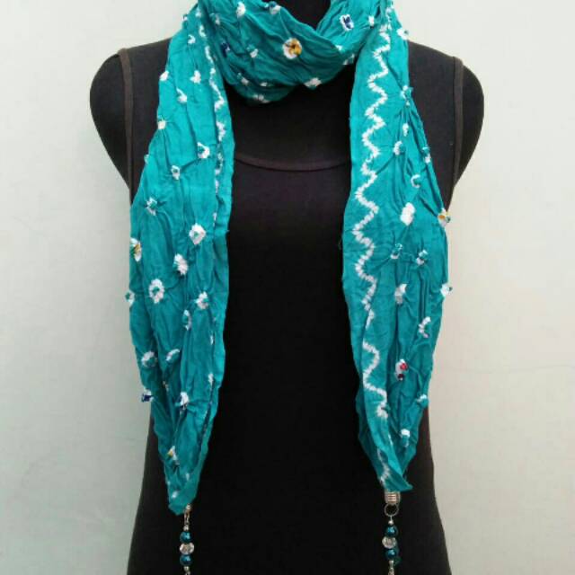 Syal Batik Jumputan warna hijau tosca