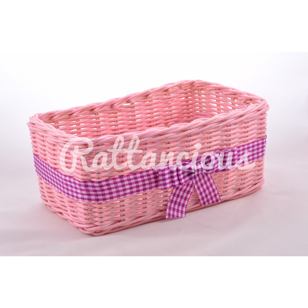 

Keranjang Rotan Kotak Hampers 26x16x11cm With Pita