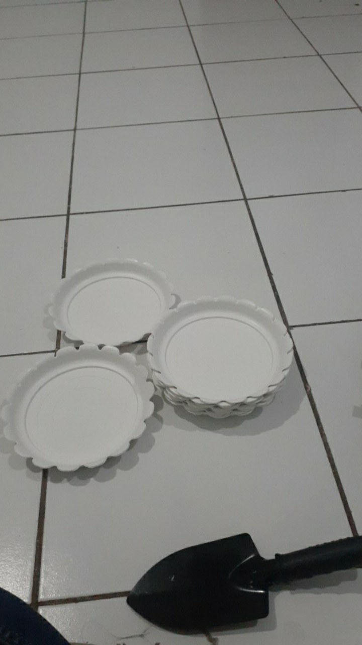 Tatakan Pot Bunga Kembang Tawon No 20