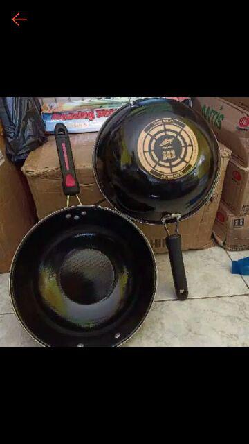 Wajan Enamel Gagang 34cm Merk Hc Wajib Beli Bublewrap