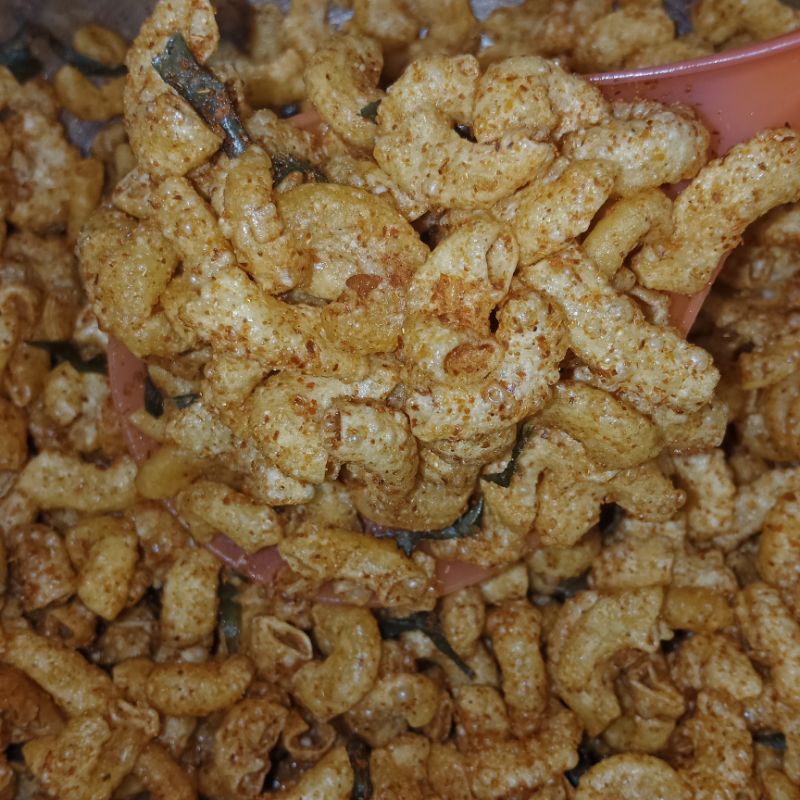 

MAKARONI PEDAS GURIH DAUN JERUK [200 GRAM]