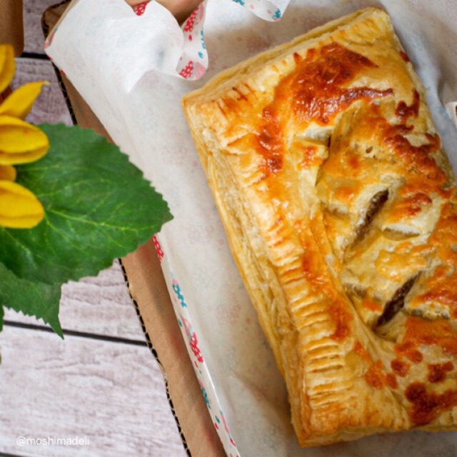 

Beef Pastry HALAL - kualitas bahan & daging premium