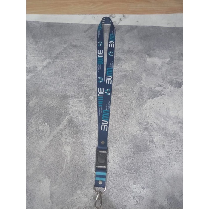 

Bergaransi Tali Lanyard Id Card Bumn Biru Hemat