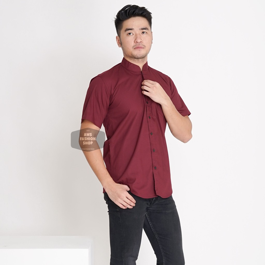 Kemeja Pria Lengan Pendek Polos Kerah Shanghai Koko Merah Maroon Cowok Casual Slimfit 3351