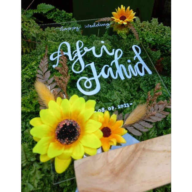 Akrilik bunga matahari