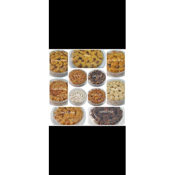 

ready aneka kue kering/kue lebaran/murah/enak/ uk 500gr wajib cek out bareng buble wrap