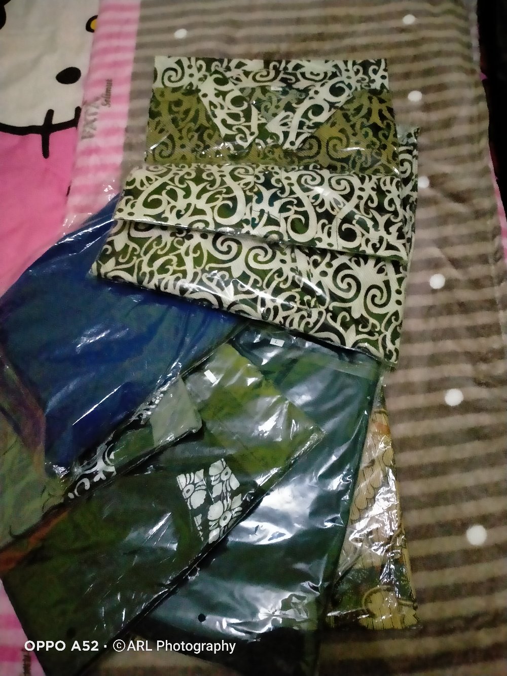 Maura Couple - Sania Ruffle Batik Couple Ori Ndoro Jowi Garansi Termurah Shopee -  Batik Modern Solo