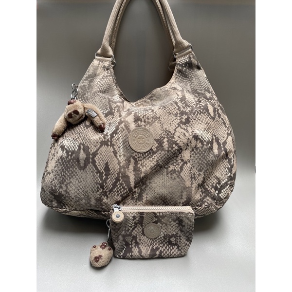 Kipling shoulder bag with mini pouch preloved like new