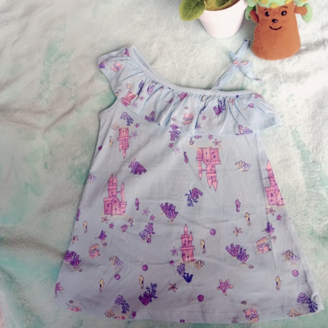 Baju anak perempuan, kaos anak perempuan merek essentials ukuran 1 Tahun