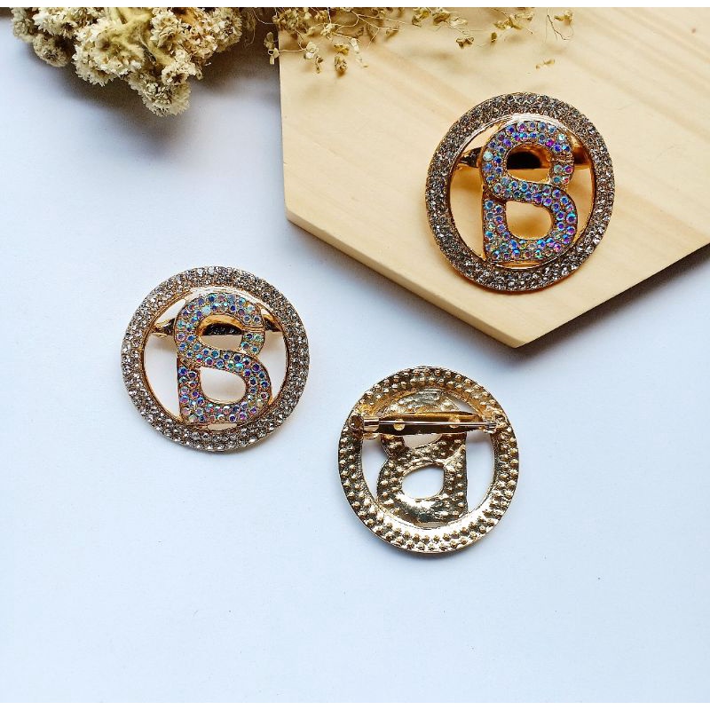 Brooch Buttonscarves KW//Bros Buttonscarves Polos/Mata/Mutiara-Bulat Full Mata Gold