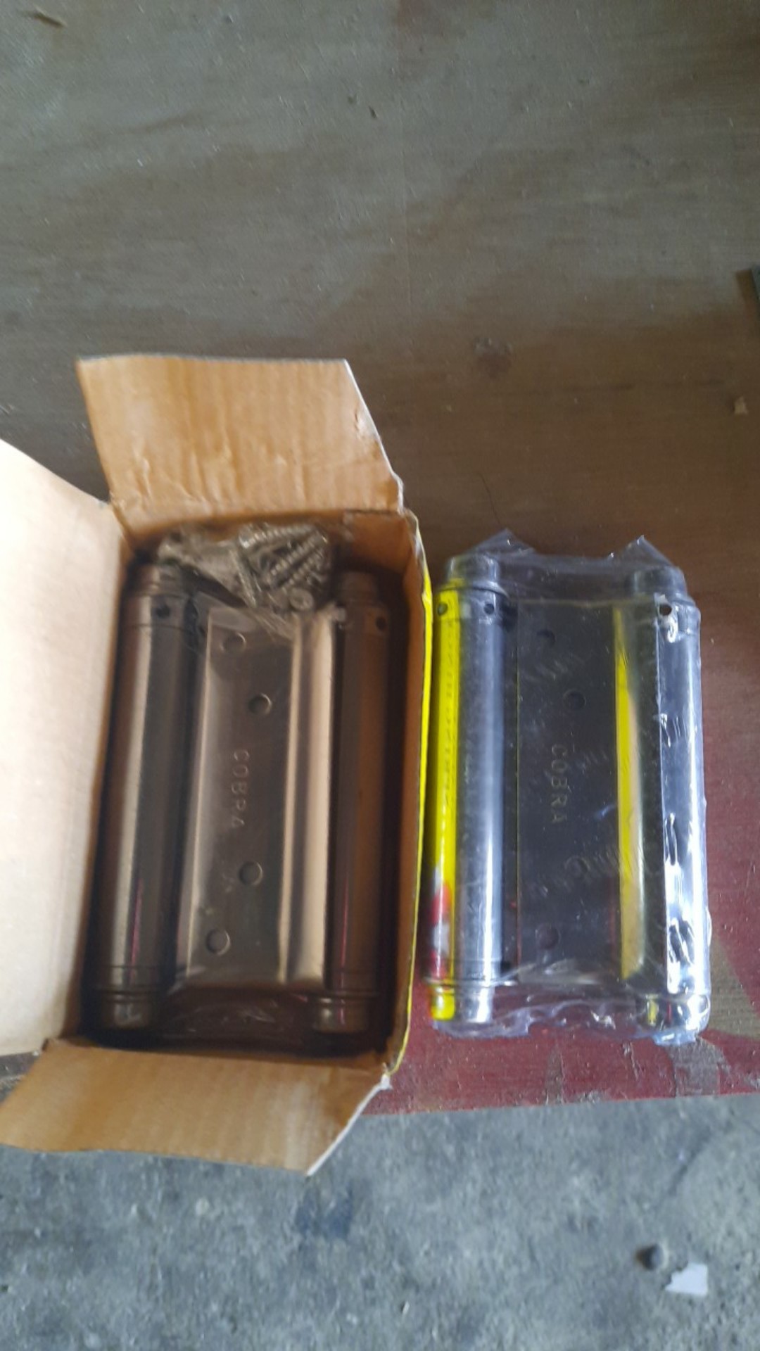 Engsel Pintu Koboi 4 Inch Cobra Stainless