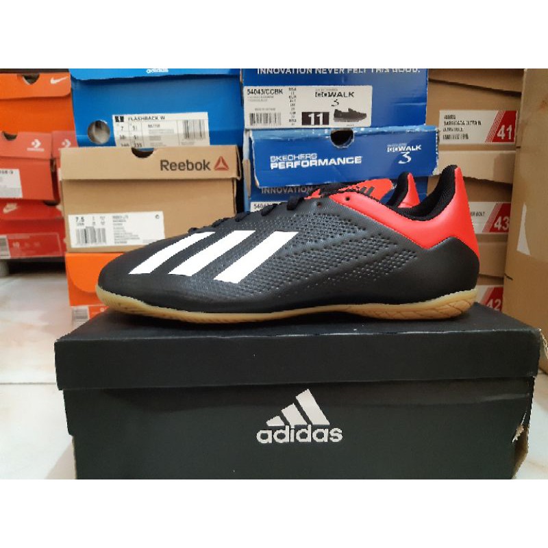 adidas X tango 18.4 in black