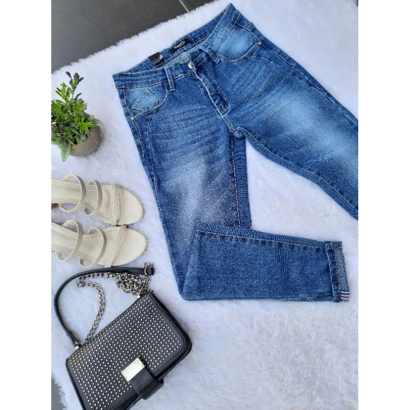 CELANA JEANS WANITA MODEL TERBARU/CELANA JEANS WANITA MERK WARPATH/CELANA JEANS SKINNY