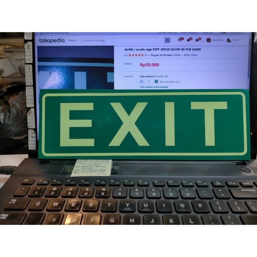 

Akrilik Sign EXIT 30X10 GLOW IN THE DARK akrilik fosfor k3 rambu