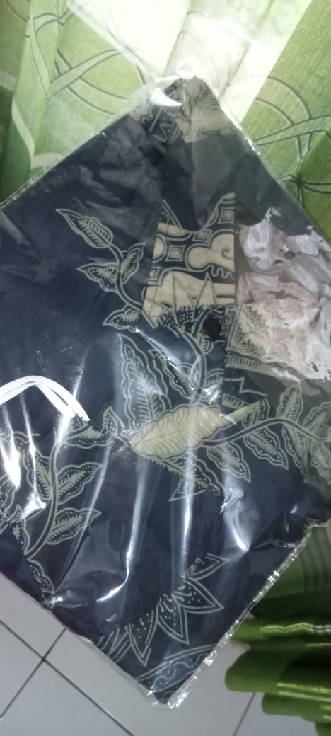 Batik Premium Pria Lengan Pendek Lapis Furing Batik Solo