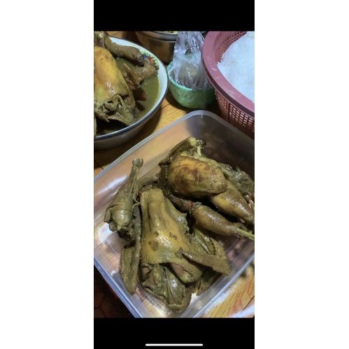 

Ayam Betutu khas Ubud