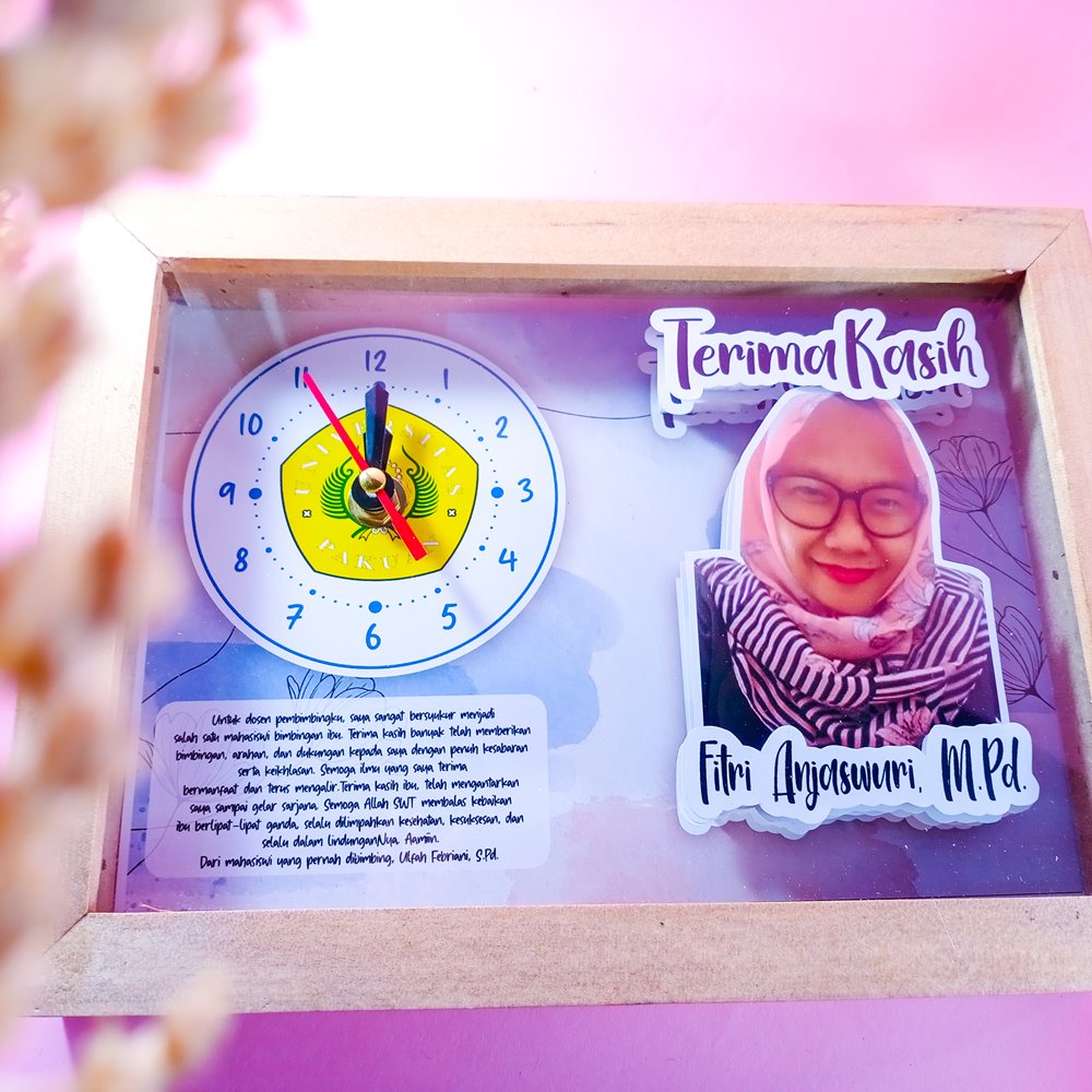 Jam Frame A5 Kado Kenang Kenangan Dosen