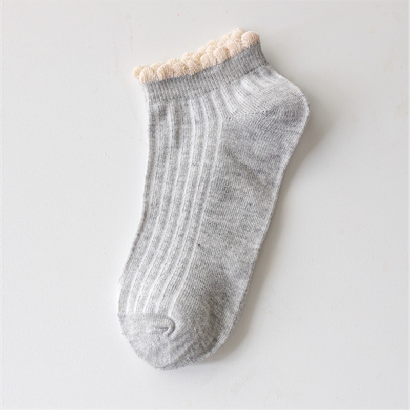 [COD] Kaos Kaki Wanita Import Motif Garis Renda Kaos Kaki Polos Cantik dengan Aksen Renda Ala Korea Kaos Kaki Semata kaki Ankle Shock-Abu garis