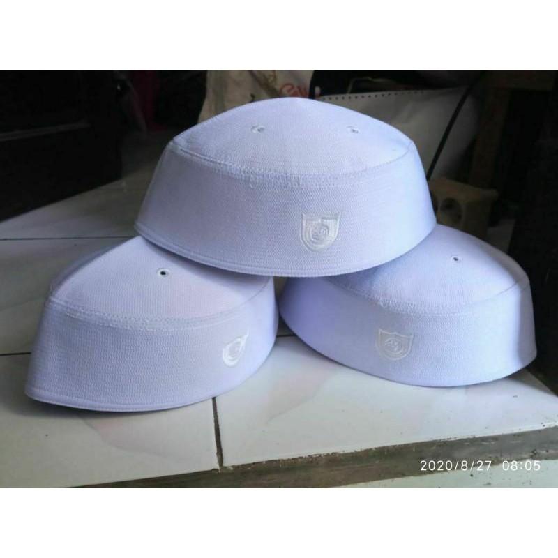 Peci malaysia putih polos berlogo, songkok haji, songkok putih hadroh