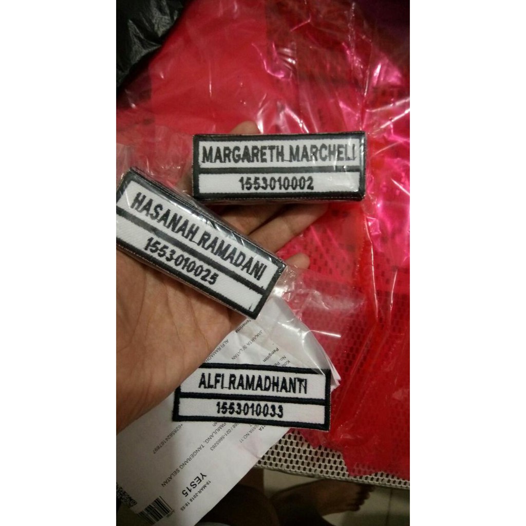 

KUALITAS BAGUS BORDIR NAMA / PATCH NAMA / NAME TAG / PAPAN NAMA - GUDEP KEKINIAN