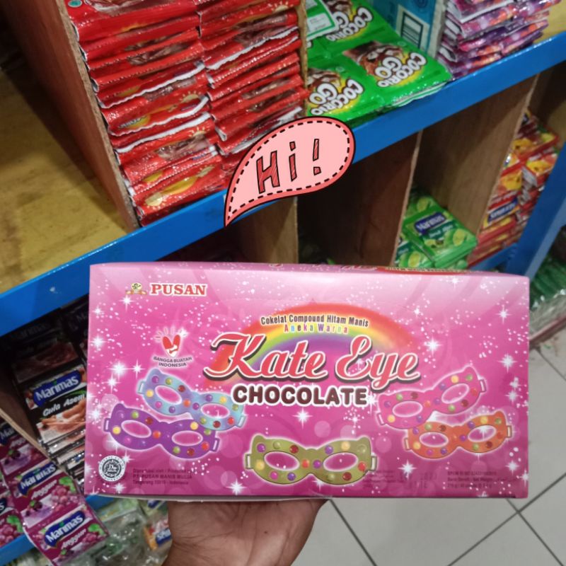 

Yummer l Permen PUSAN Ket Eye Chocolate compound Hitam Manis Aneka Warna 1 Box