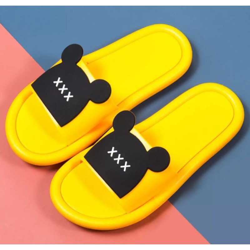 sandal slop xxx kekinian-Kuning