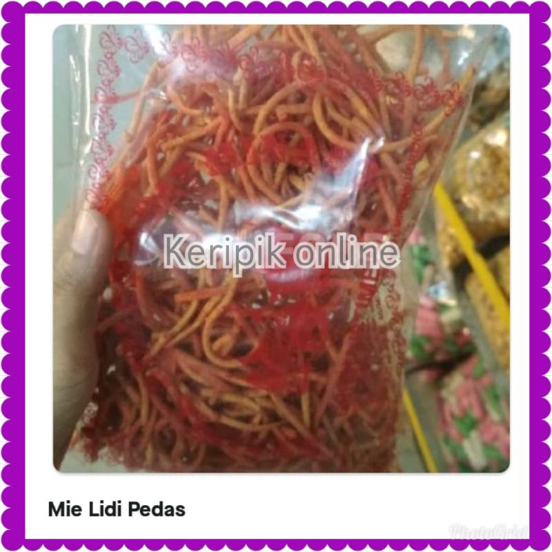 

Cemilan Renyah Medan mie lidi rasa balado 100 gr