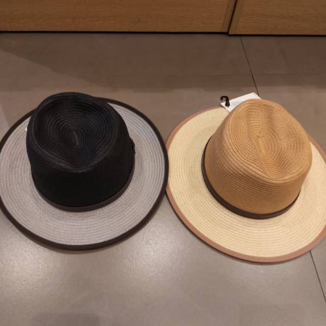 Topi pantai miniso / men's two colour straw hat
