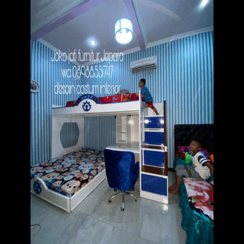 dipan anak tingkat meja belajar