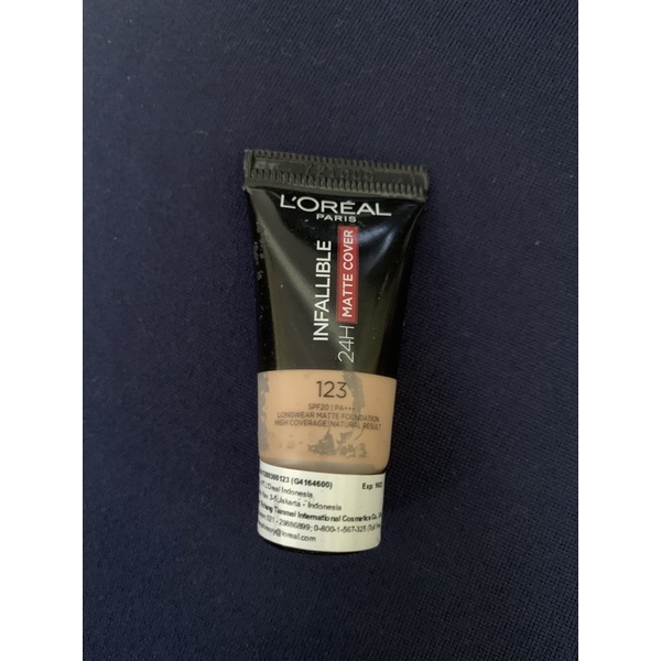 Loreal Infallible Matte Cover 24H Foundation Tube Mini 5ml Spf20 no 123 Natural Vanilla Traveling