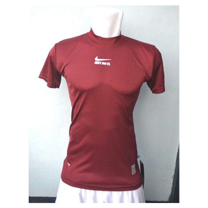 BASELAYER/MANSET SHORTSLEEVE NIKEE - MAROON - BAJU OLAHRAGA - UNISEX