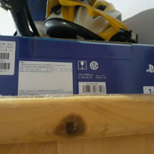 PS 4 SLIM 1TB