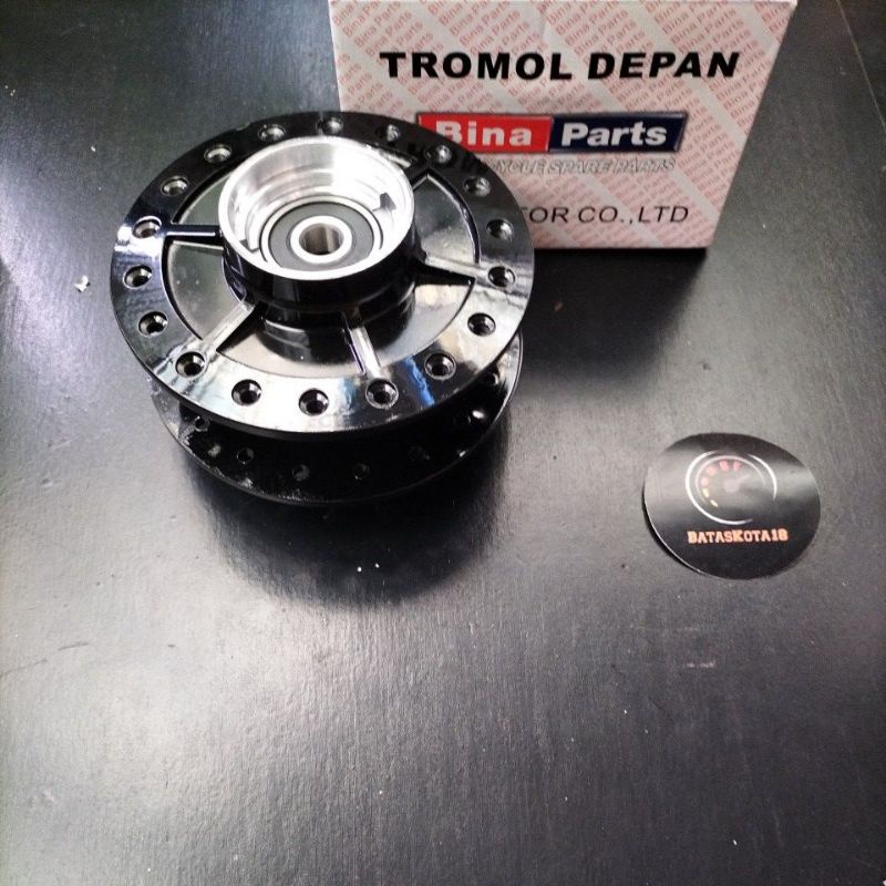 Tromol Depan plus bearing gl pro GLPRO-Max-Neotech-Megapro Lama Hitam