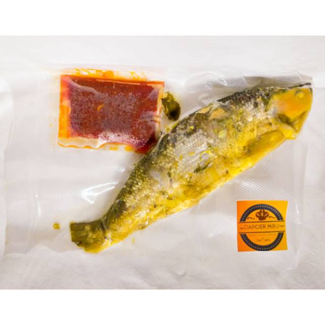 

Bandeng presto + sambal terasi