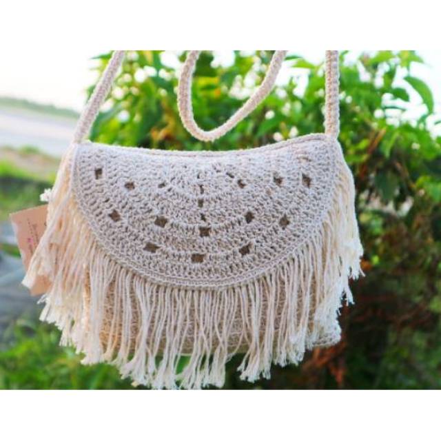 Tas Rajut Handmade / Iyvora Bohemian Sling Bag