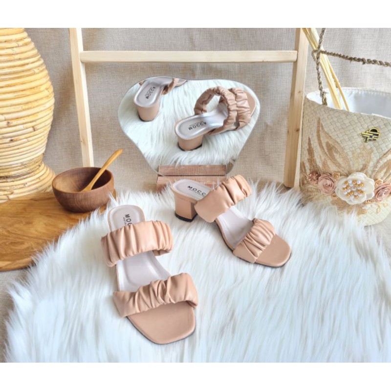 ABBUSHOES  iB 01 hak tahu  ban 2 kerut wanita