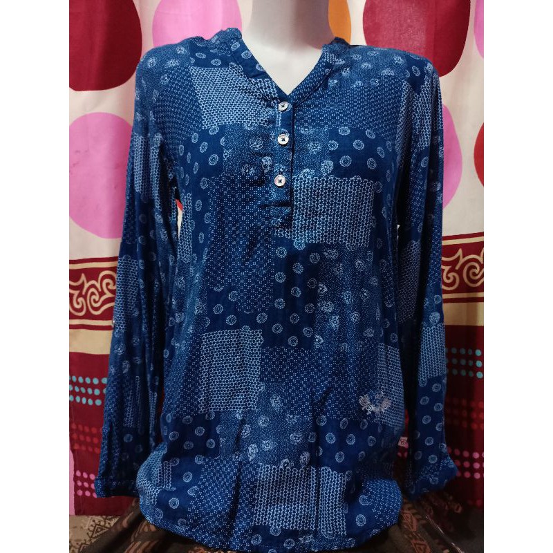 preloved blouse corniche biru