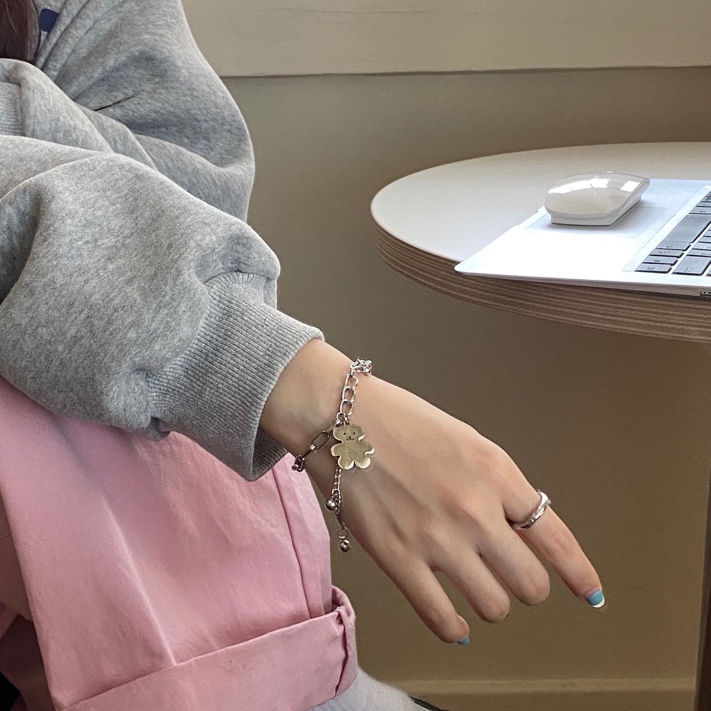 Lembut dan manis manis cool chain peach jantung beruang gelang hip hop titanium baja mahasiswa perhi