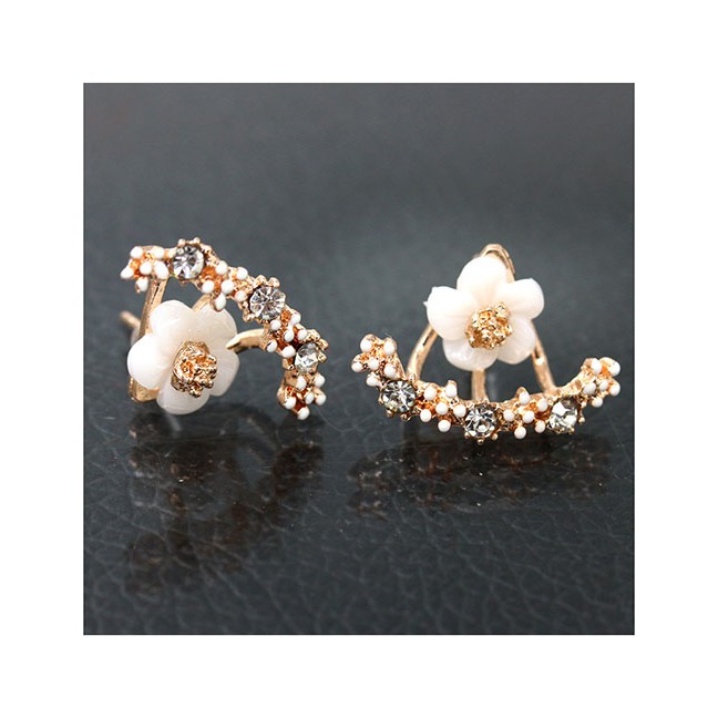 LRC Anting Tusuk Fashion Openwork Lotus Stud Earrings F5842X