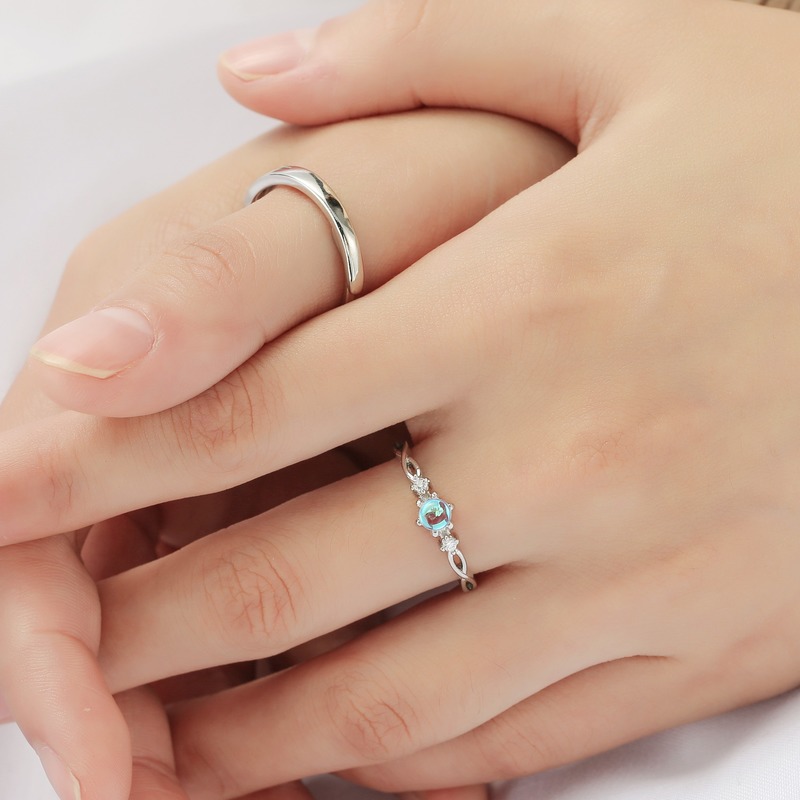 Cincin Moonstone Warna Silver Untuk Pasangan