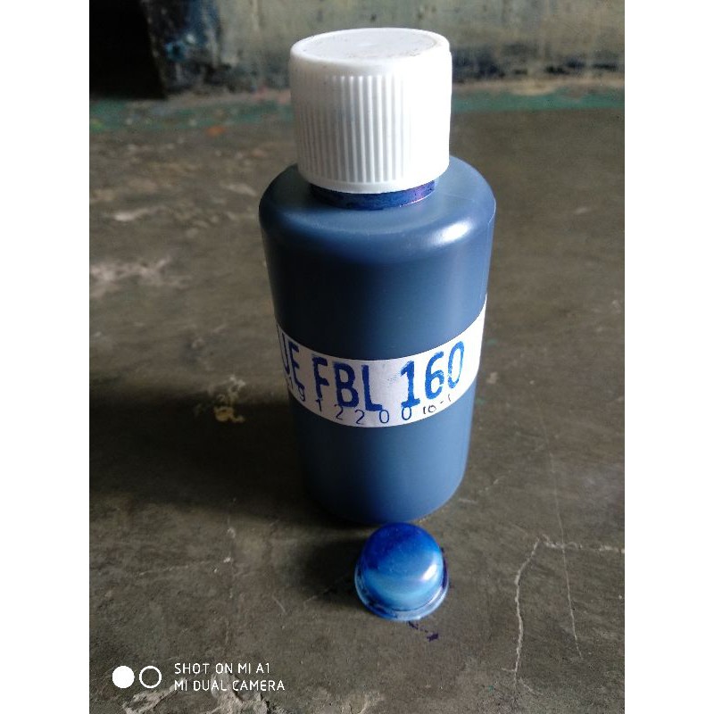 

CAT LAYANGAN ISI 100 GRAM WARNA BIRU TUA